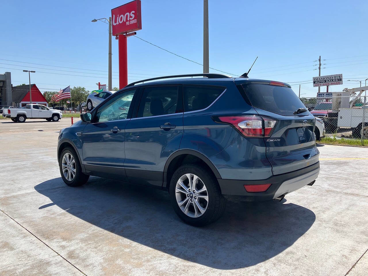 Used 2018 Ford Escape SEL w/ Ford Safe & Smart Package image 12