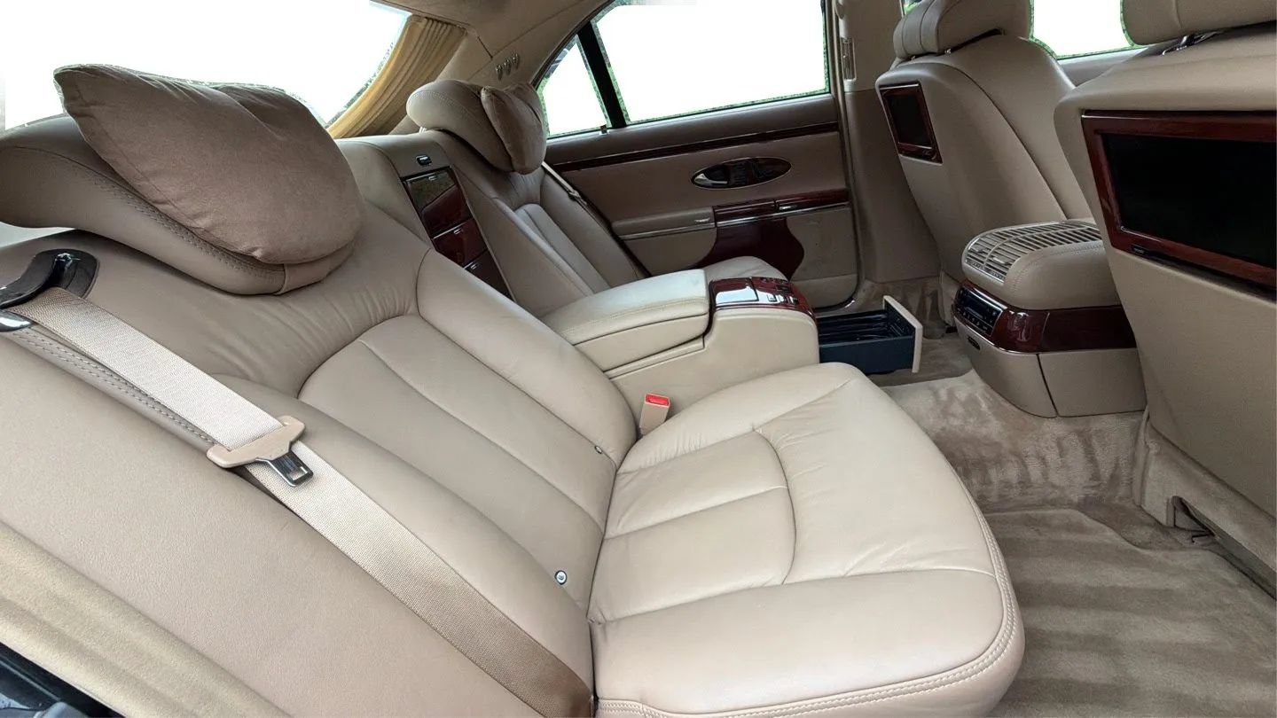 Used 2004 Maybach 57 RWD image 27
