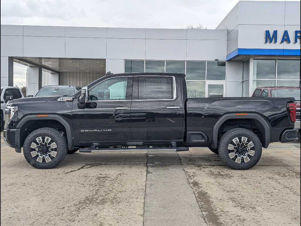 New 2026 GMC Sierra 2500 Denali w/ Technology Package AWD/4WD image 9