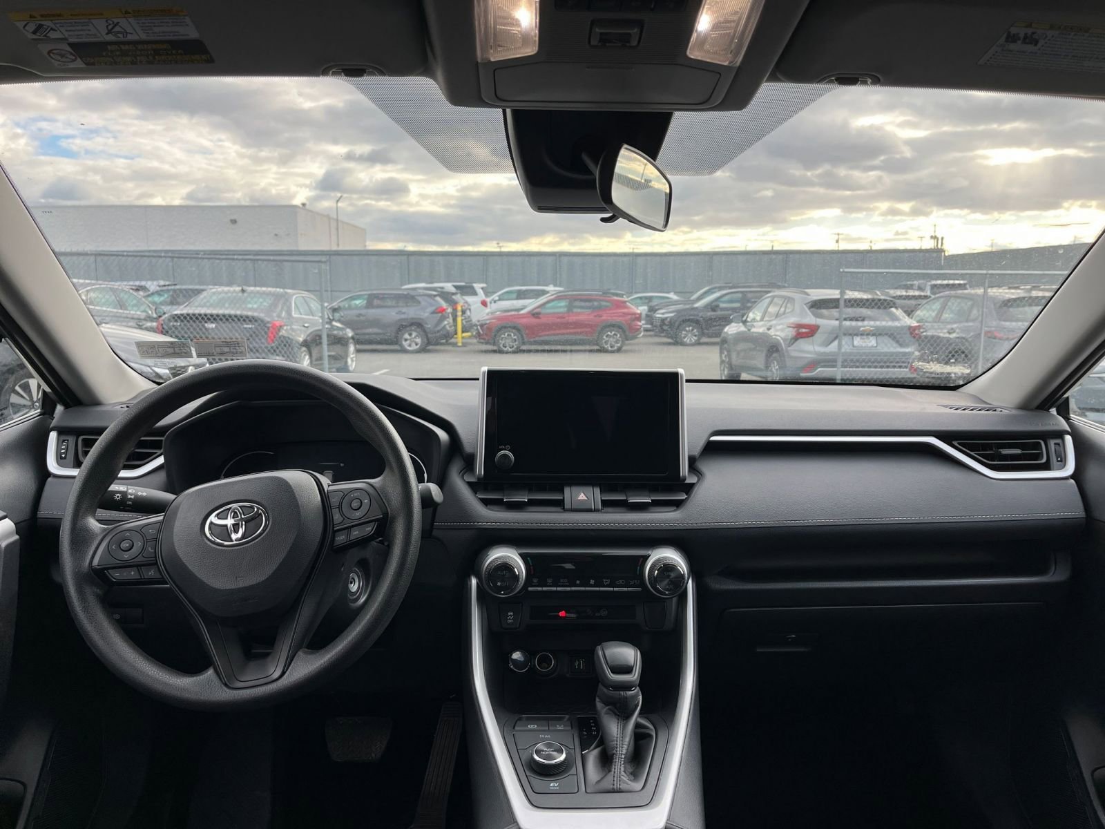 Used 2025 Toyota RAV4 LE image 32