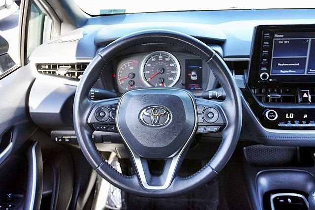 Used 2022 Toyota Corolla SE FWD image 19