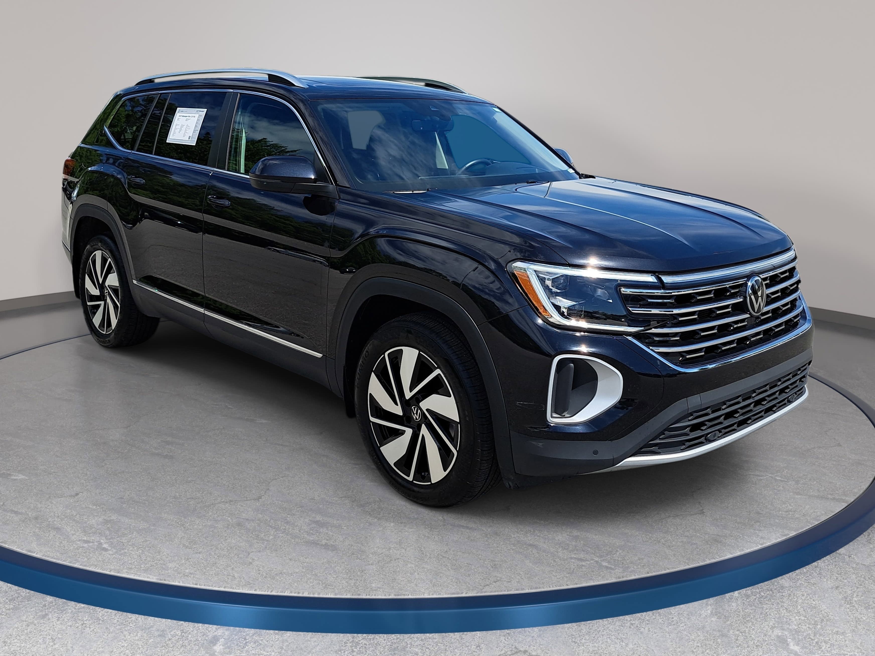 Certified 2025 Volkswagen Atlas SEL image 3