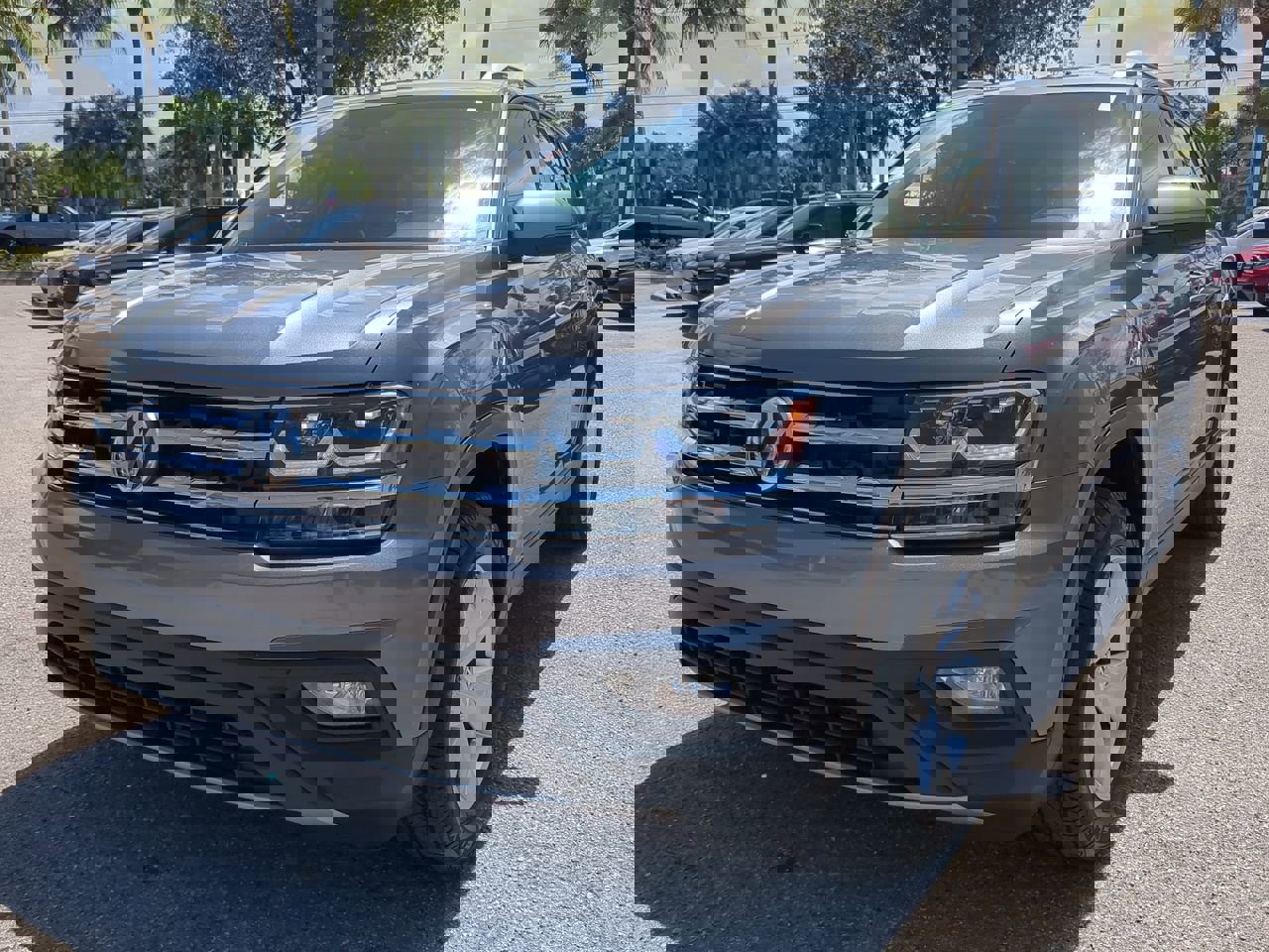 Used 2019 Volkswagen Atlas SE w/ Towing Package image 9