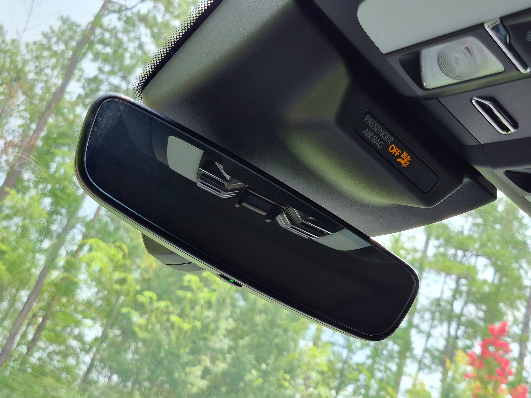 Certified 2026 Porsche Macan AWD/4WD image 19