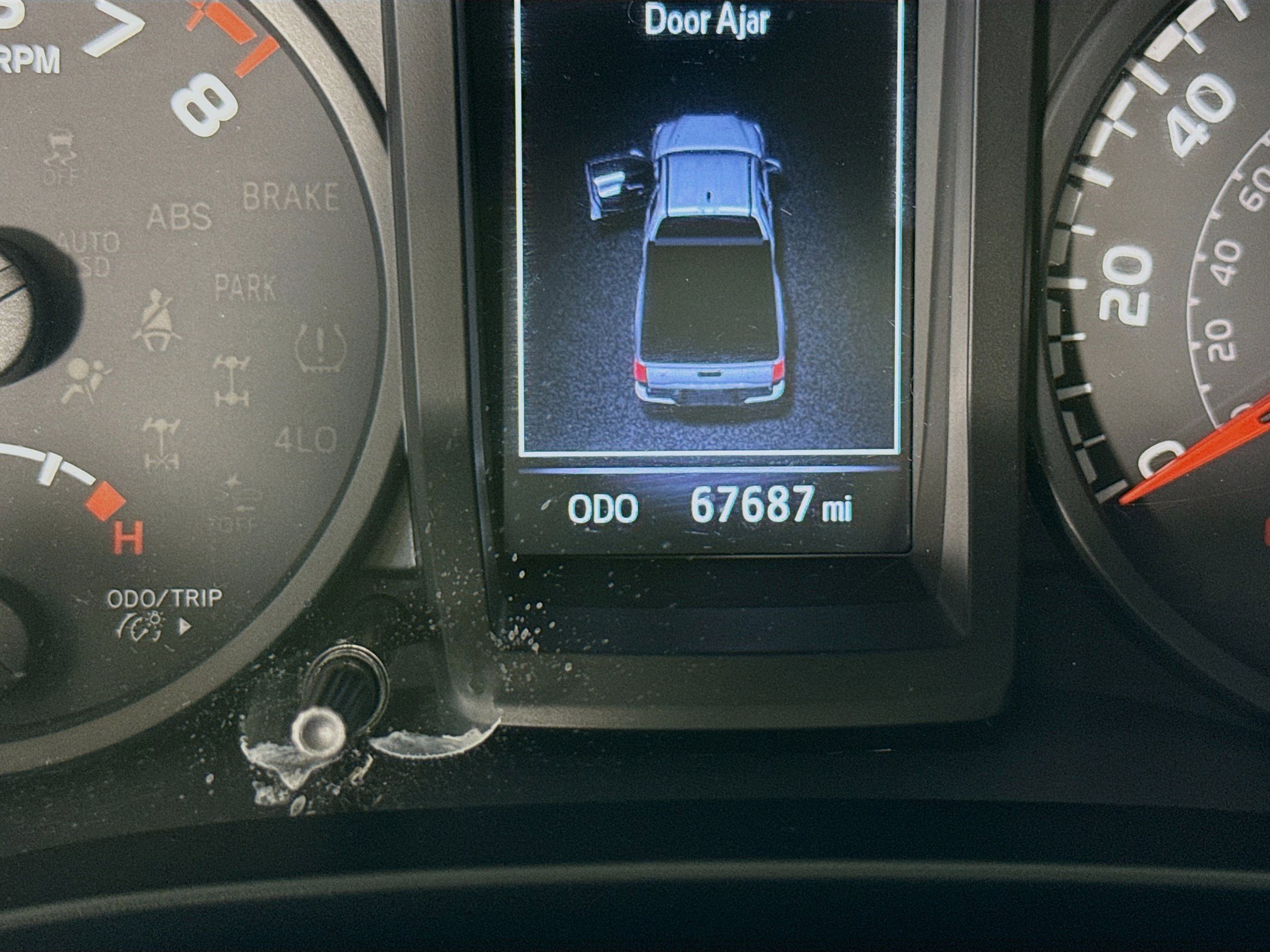 Used 2021 Toyota Tacoma SR w/ SR Convenience Package image 16