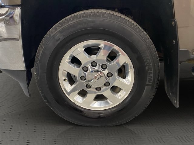 Used 2015 Chevrolet Silverado 3500 LTZ w/ LTZ Plus Package AWD/4WD image 16