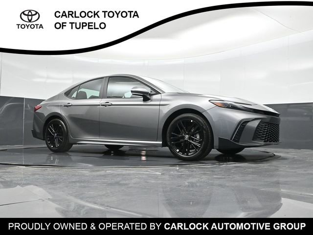 Used 2026 Toyota Camry SE FWD image 39