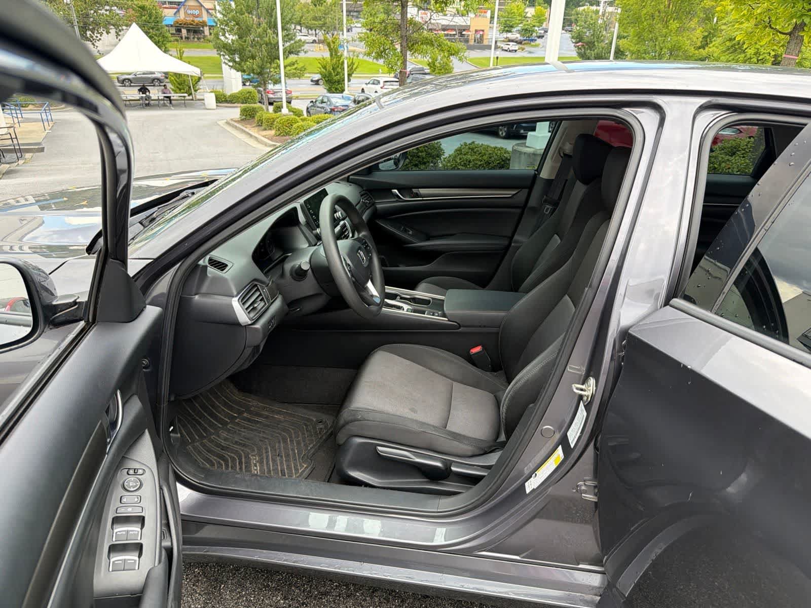 Used 2019 Honda Accord LX image 17