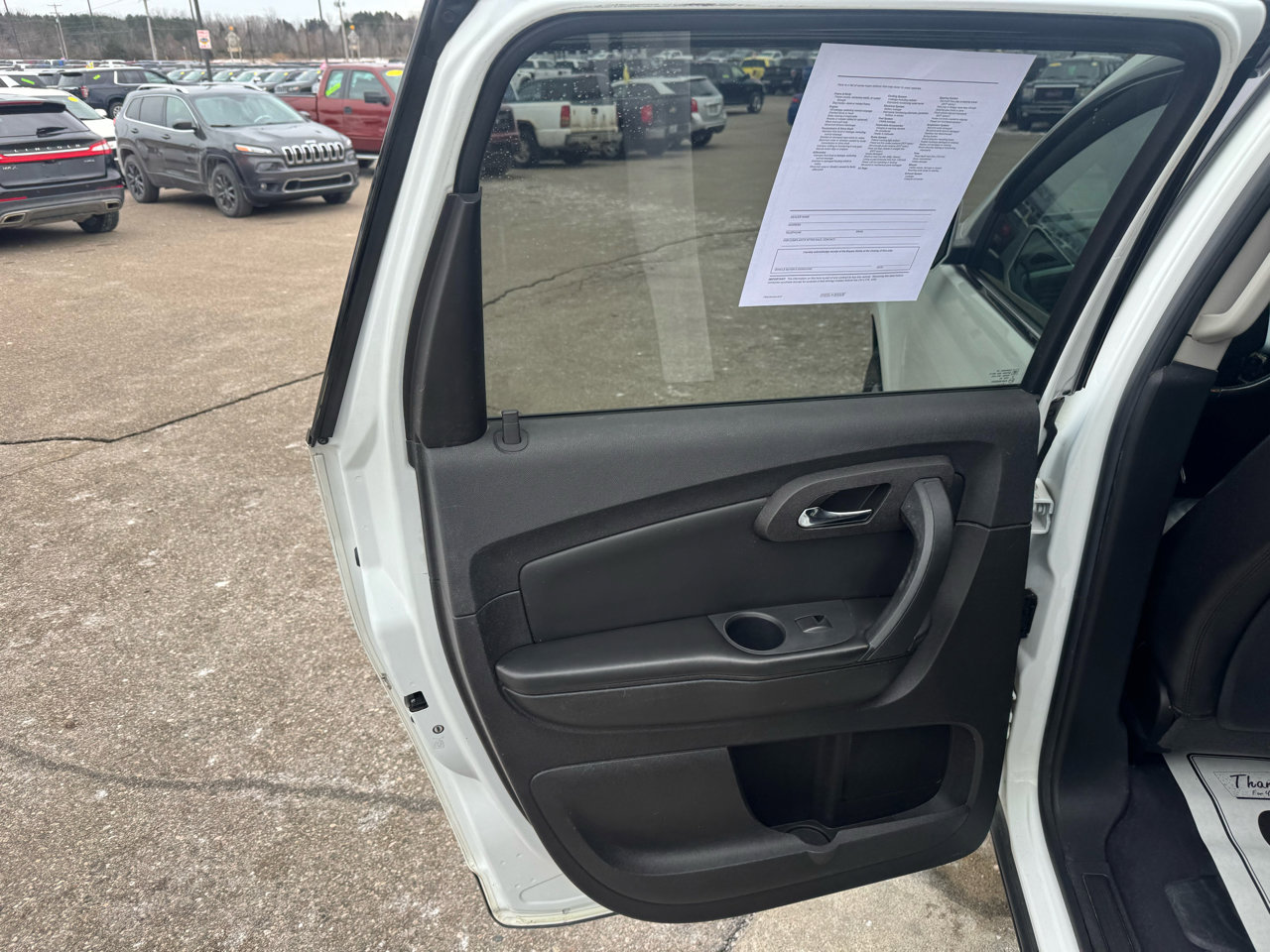 Used 2010 Chevrolet Traverse LT w/ Personal Connectivity Package image 14