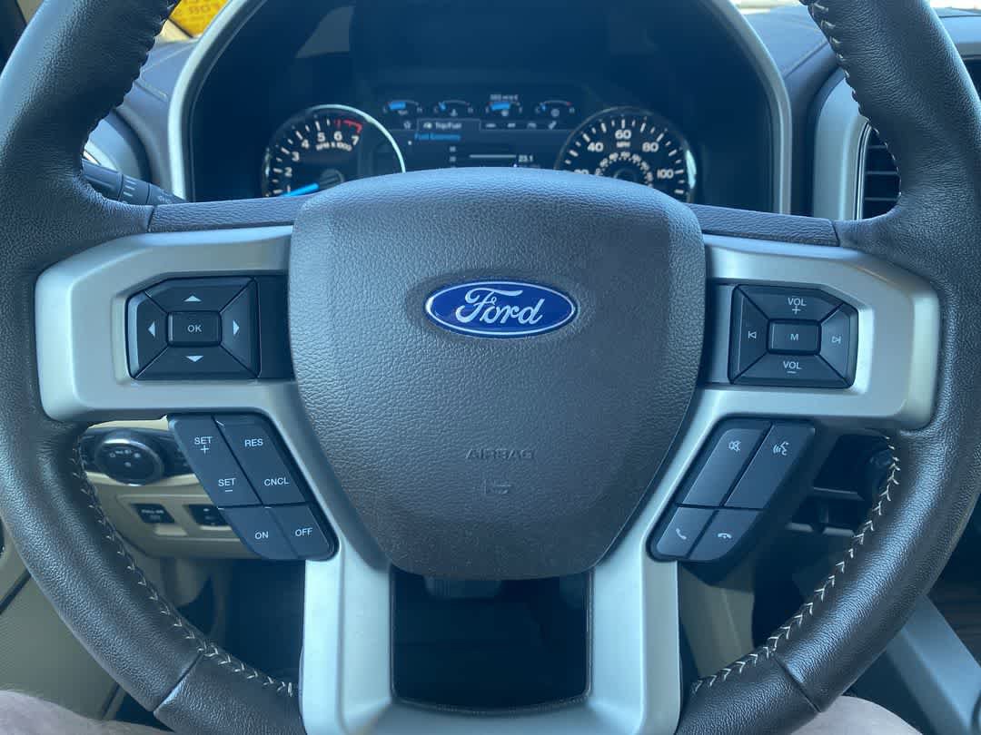 Used 2020 Ford F150 Lariat w/ Max Trailer Tow Package image 14