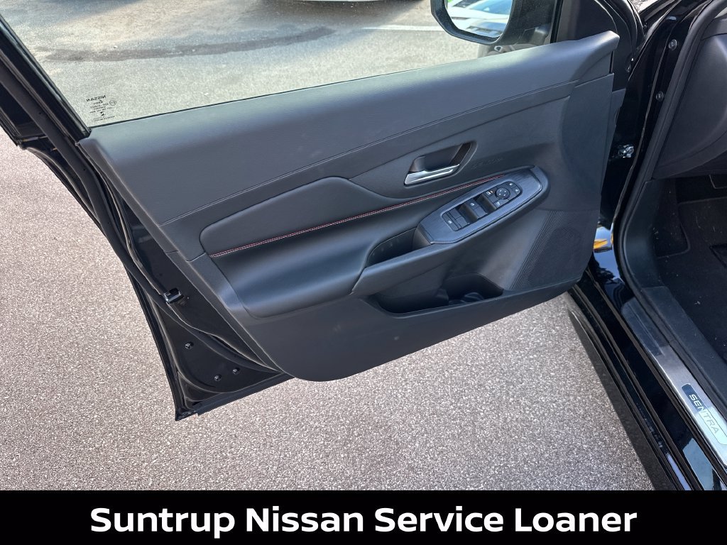 Certified 2027 Nissan Sentra SR w/ Floor Mat Package FWD image 12