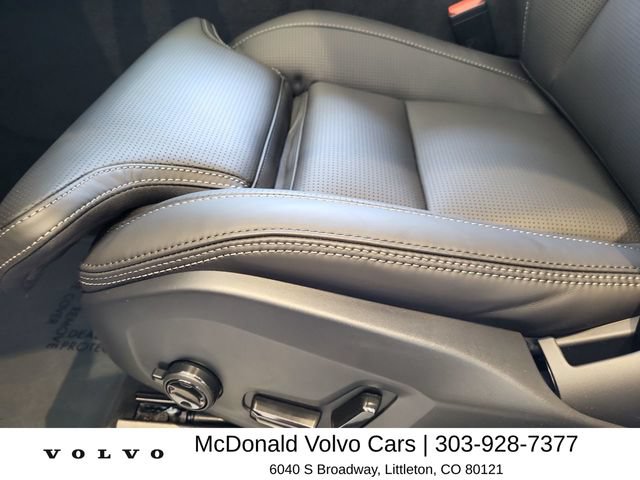 New 2026 Volvo XC60 T8 Ultra w/ Protection Package Premier AWD/4WD image 12