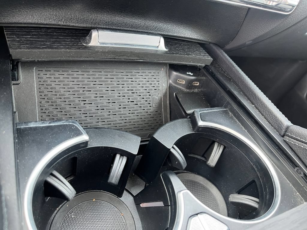 Used 2024 Mercedes-Benz GLE 450e 4MATIC image 26