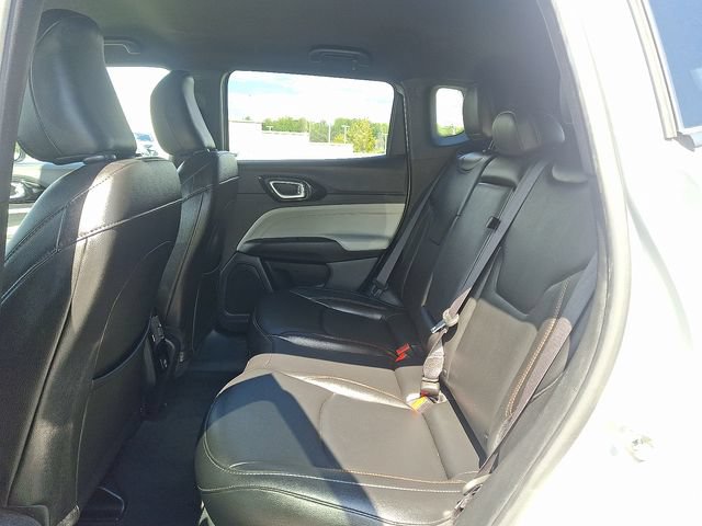 Used 2024 Jeep Compass Limited AWD/4WD image 10