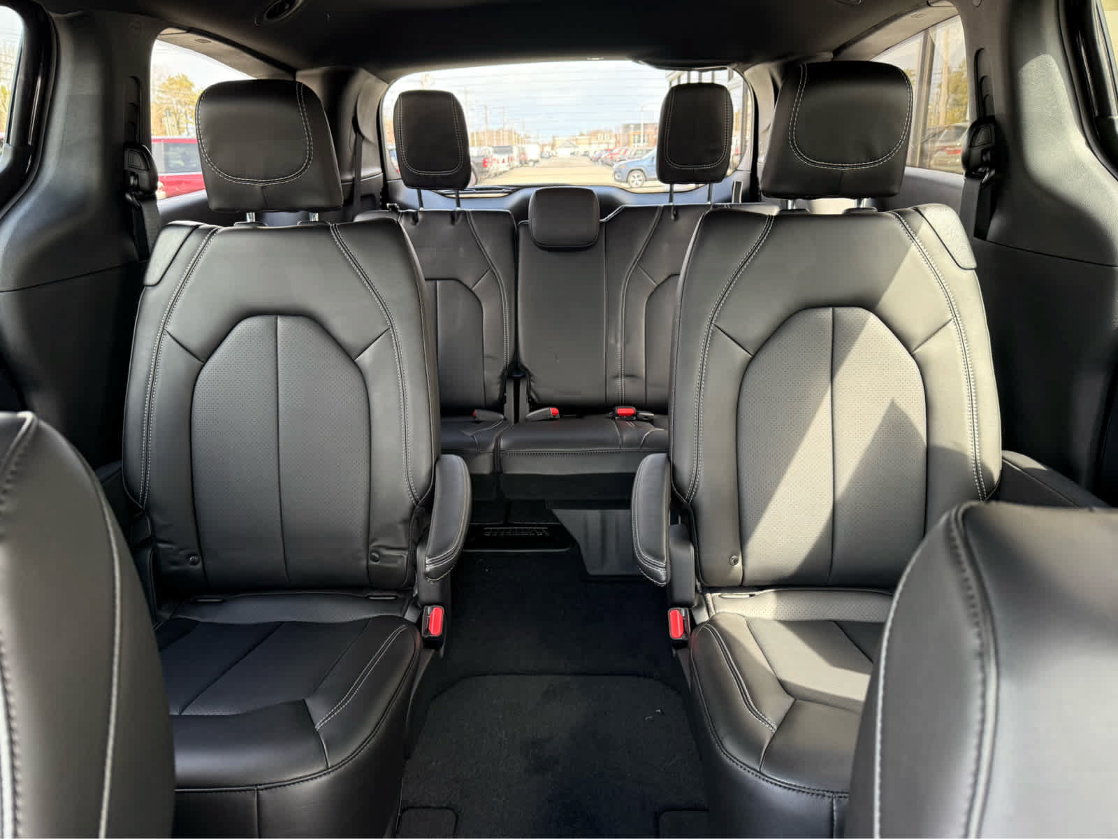 New 2026 Chrysler Voyager LX FWD image 29