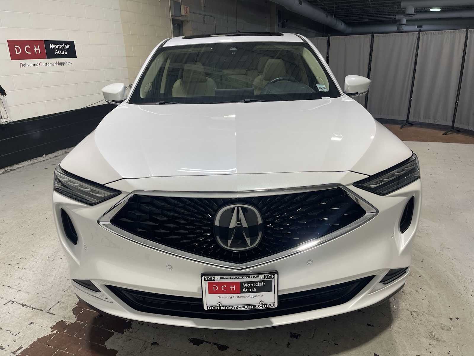 Certified 2024 Acura MDX w/ Technology Package AWD/4WD image 6
