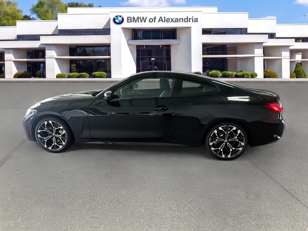 New 2026 BMW 430i xDrive Coupe w/ M Sport Package AWD/4WD image 4