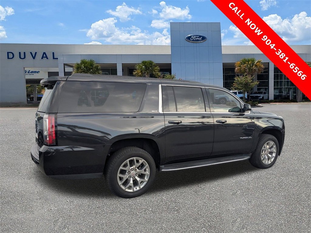 Used 2020 GMC Yukon XL SLT w/ HD Trailering Package image 4