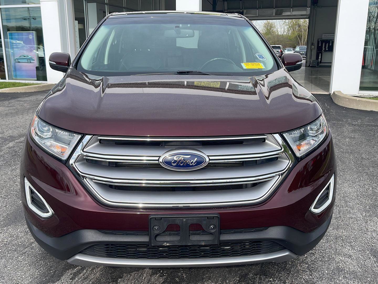 Used 2017 Ford Edge SEL w/ Equipment Group 201A AWD/4WD image 2