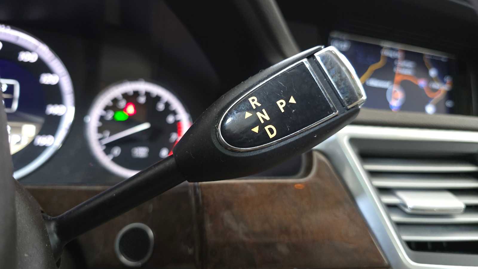 Used 2012 Mercedes-Benz E 350 Sedan image 36