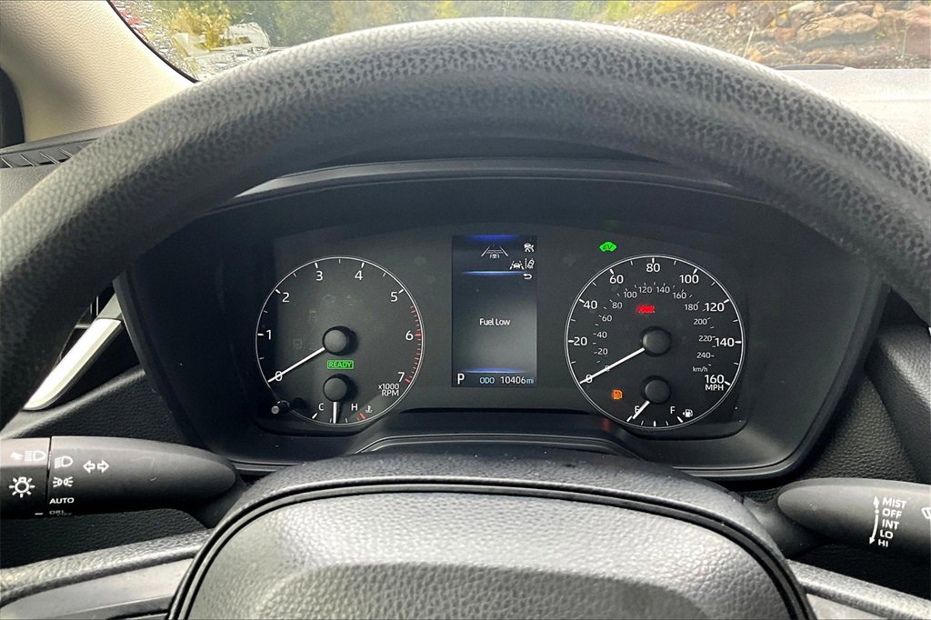 Used 2025 Toyota Corolla LE image 19