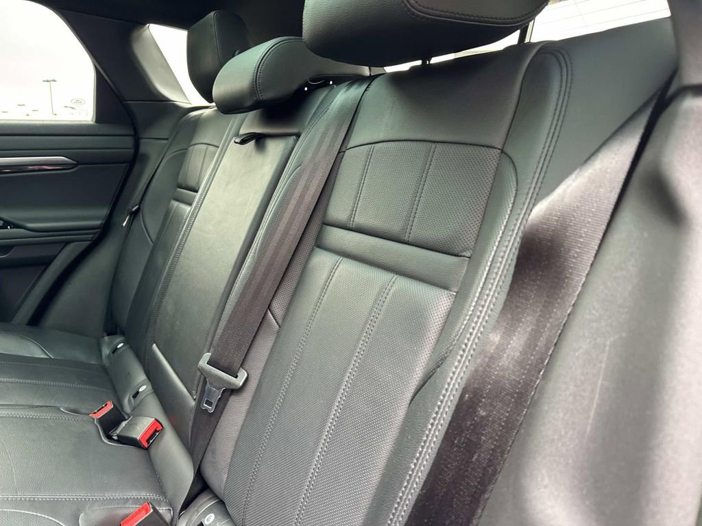 Used 2023 Land Rover Range Rover Evoque R-Dynamic S AWD/4WD image 14