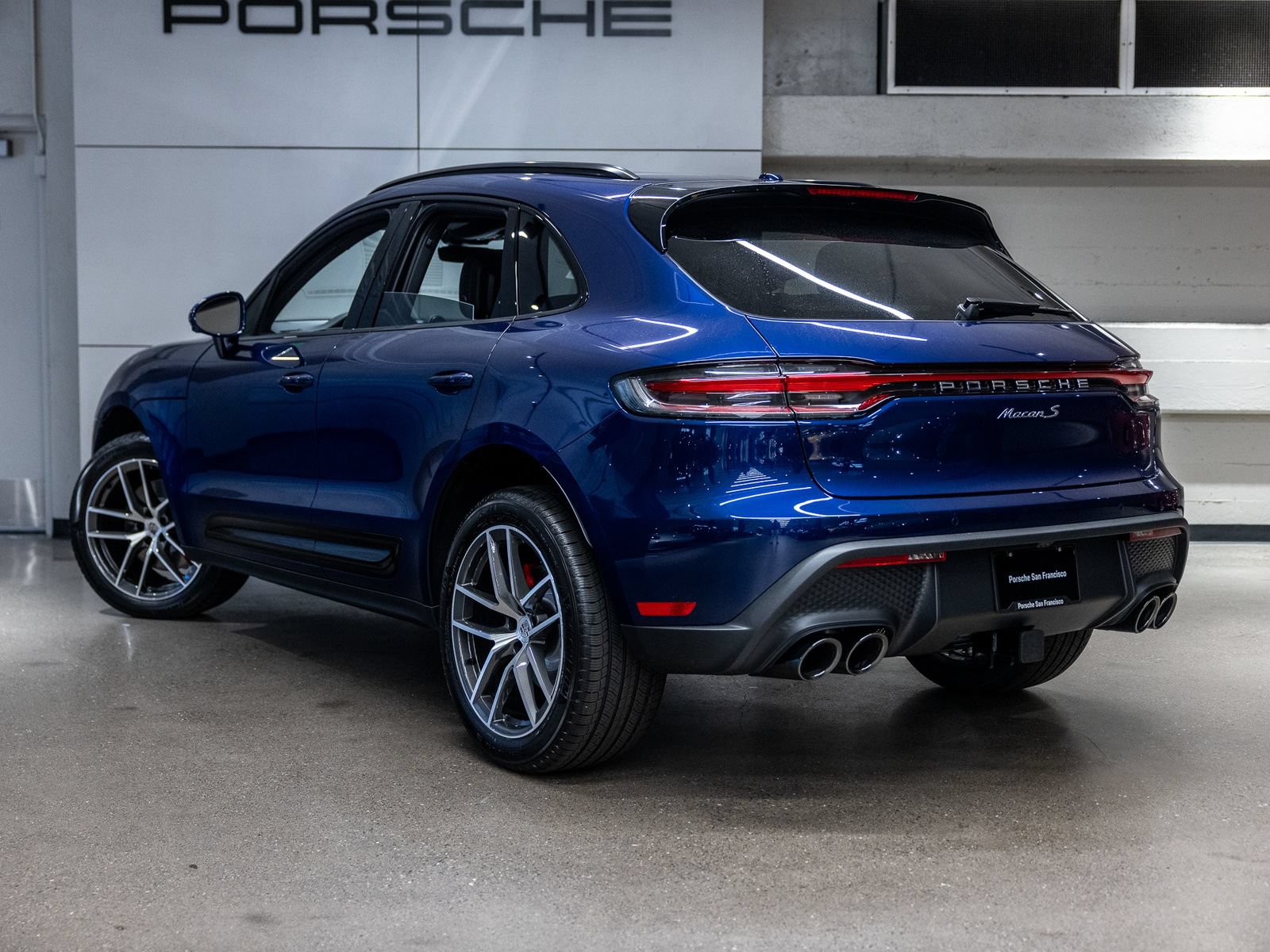Certified 2026 Porsche Macan S AWD/4WD image 3