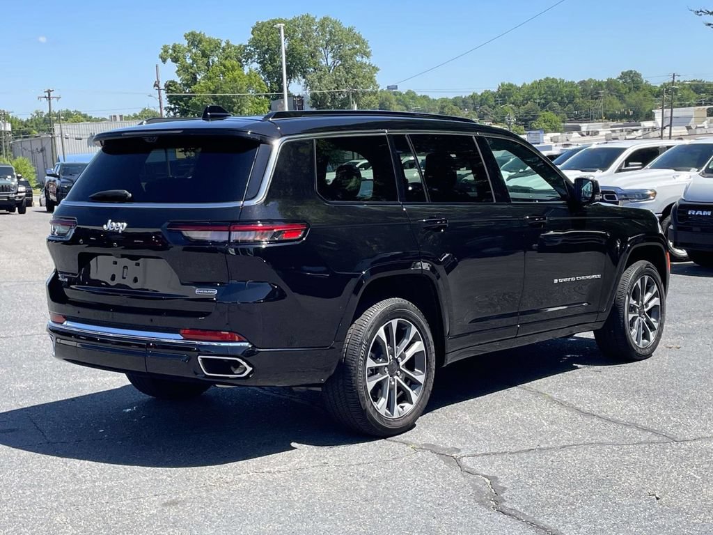 New 2025 Jeep Grand Cherokee L Overland w/ Luxury Tech Group IV AWD/4WD image 8