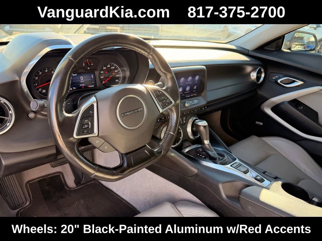 Used 2020 Chevrolet Camaro LT w/ Technology Package image 16