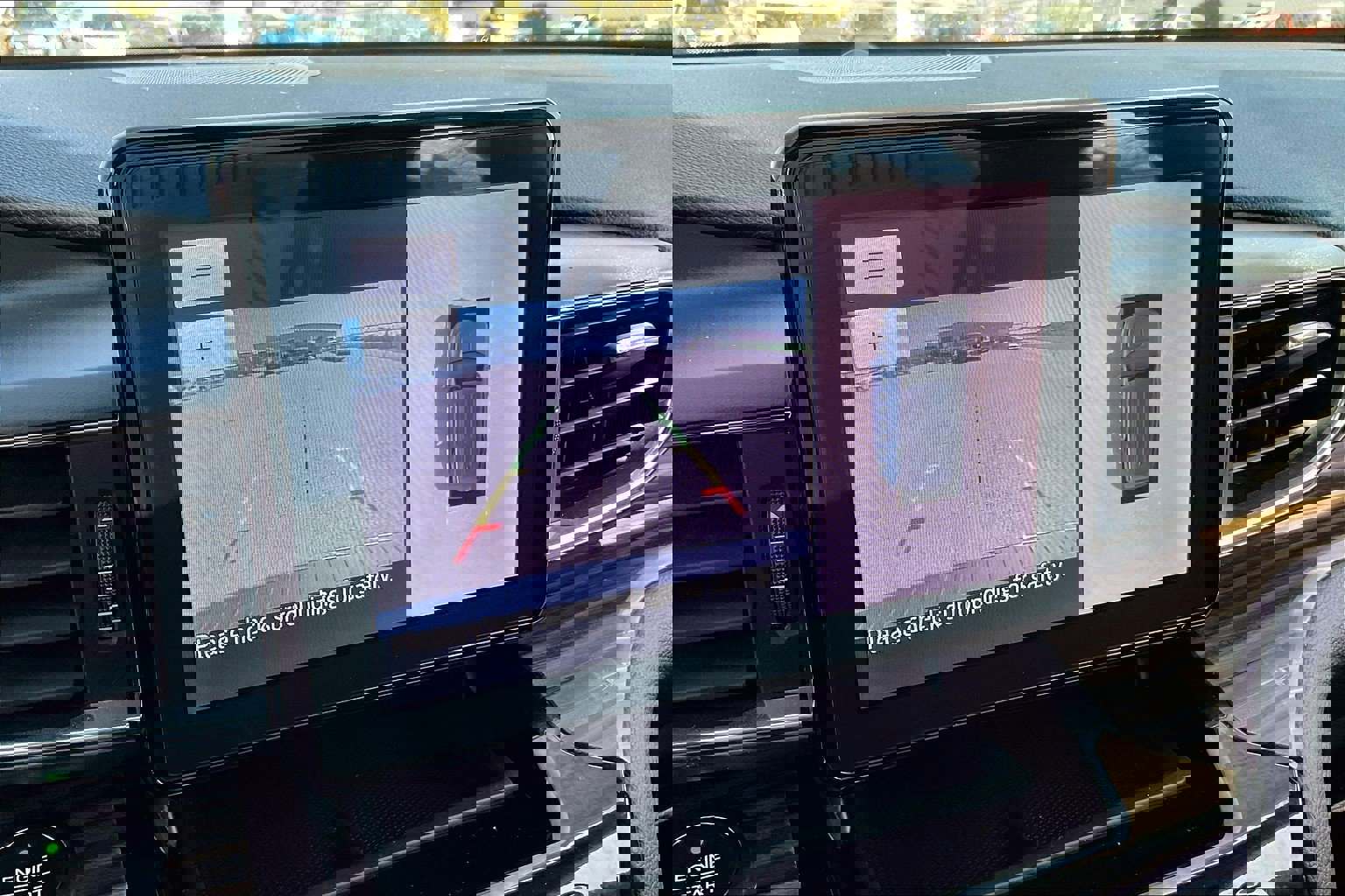 Used 2021 Ford Explorer Limited w/ Hybrid Equipment Group 310A image 30