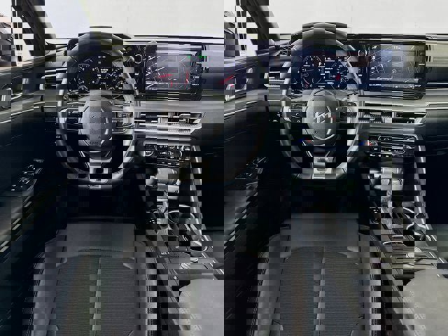 Used 2023 Kia K5 GT-Line image 21