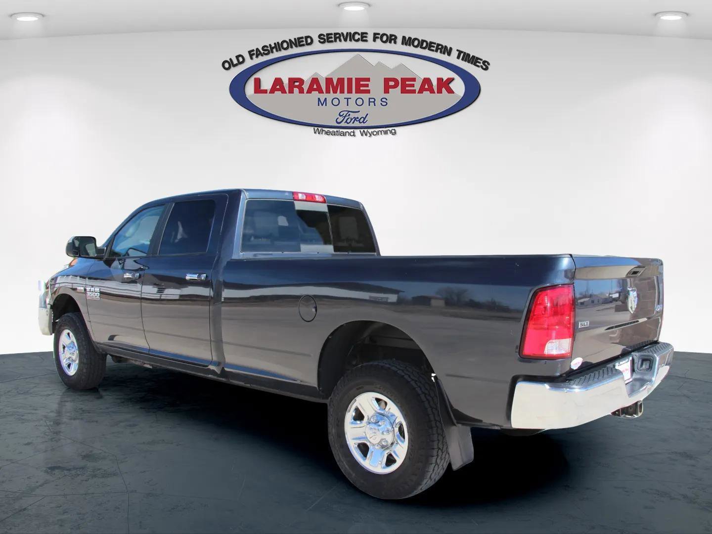 Used 2018 RAM 3500 SLT w/ Protection Group image 8