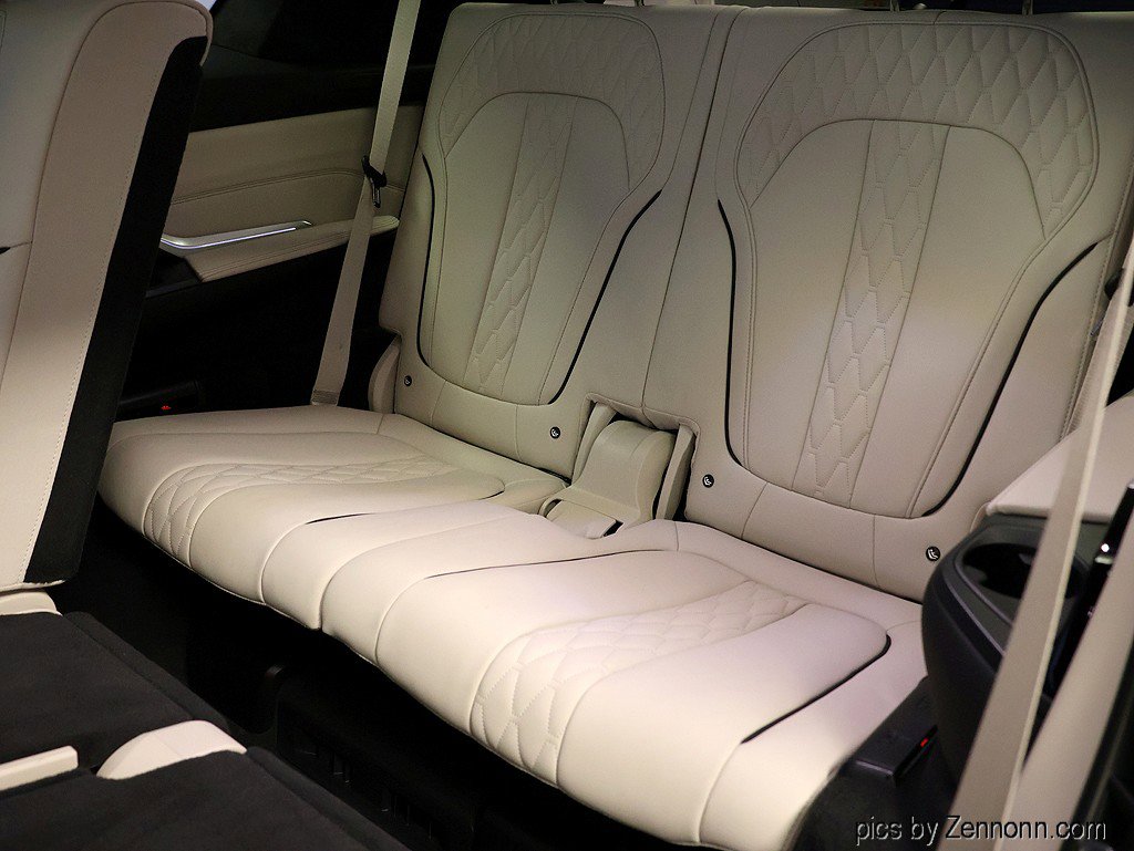 Certified 2024 BMW ALPINA XB7 image 13