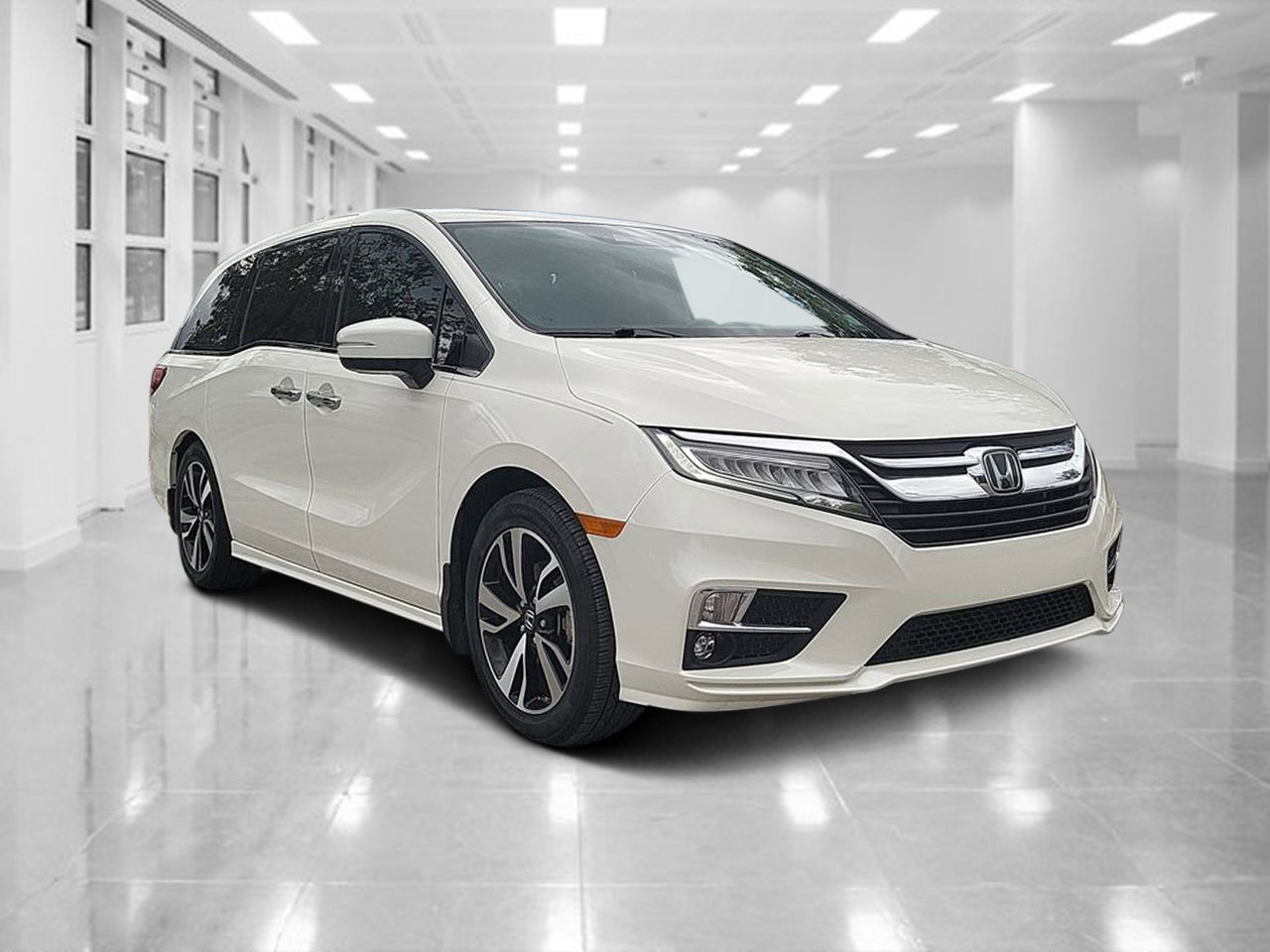 Used 2019 Honda Odyssey Elite