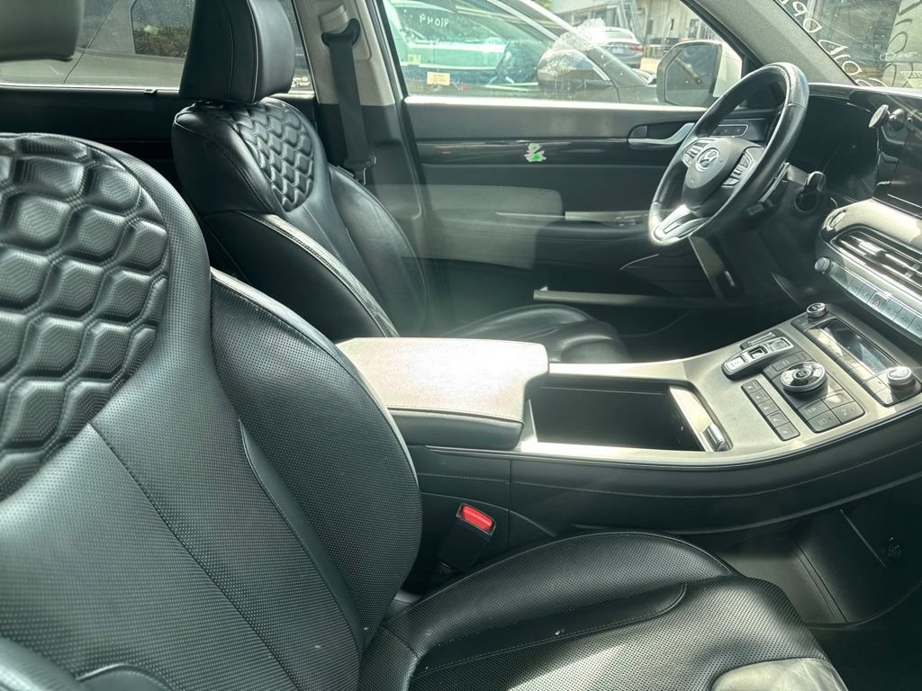 Used 2022 Hyundai Palisade Limited FWD image 13