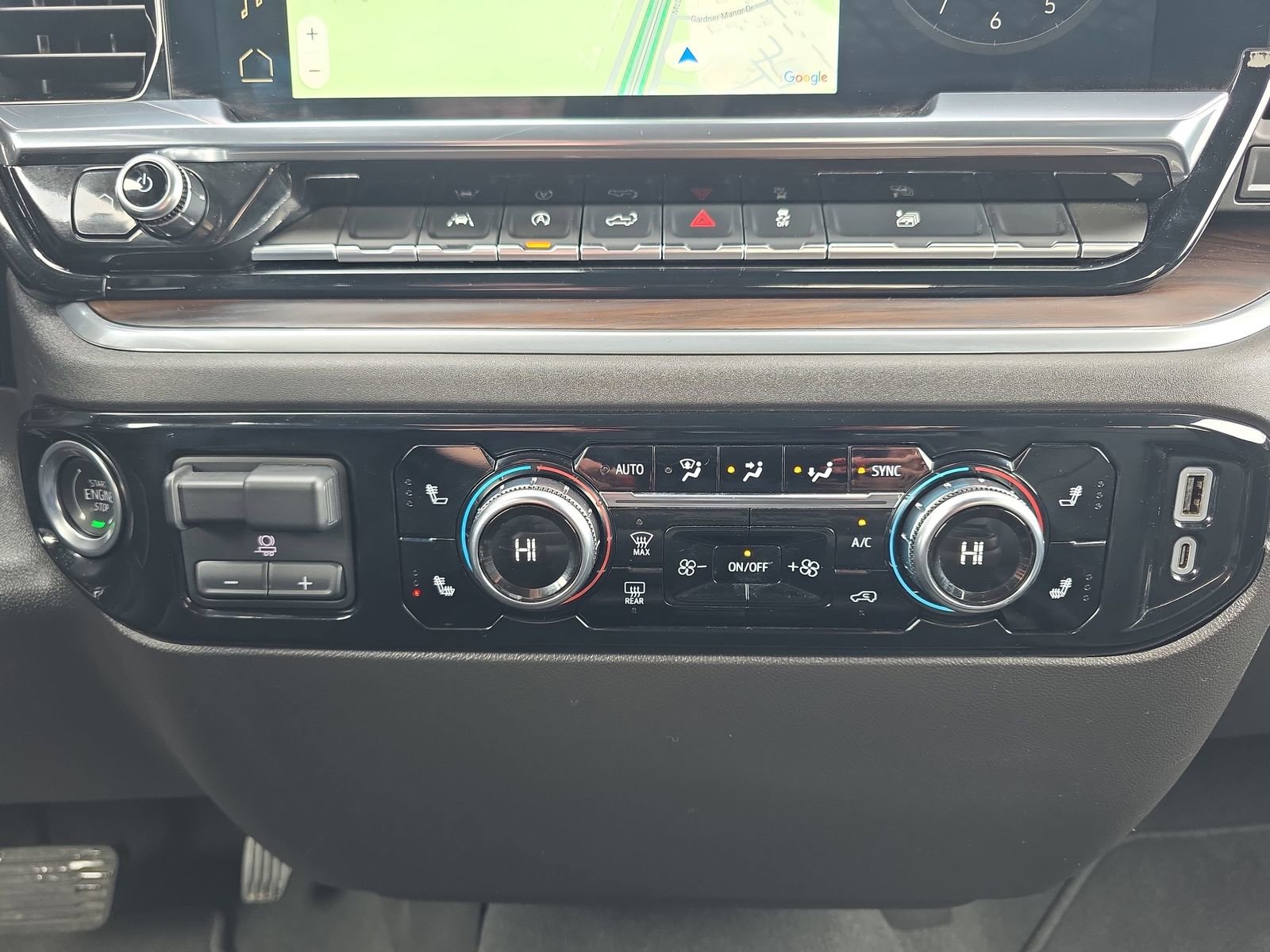 Used 2025 GMC Sierra 1500 SLT image 24