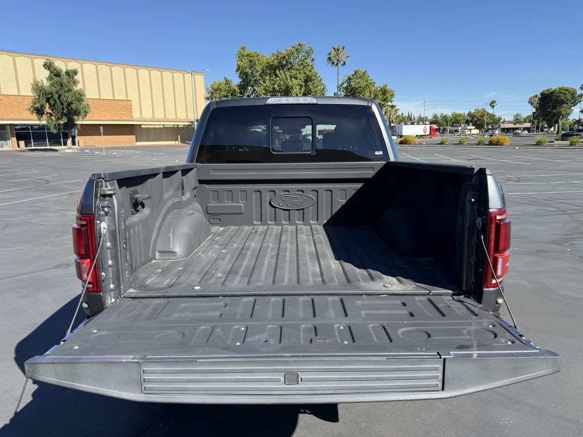Used 2018 Ford F150 Raptor w/ Equipment Group 802A Luxury AWD/4WD image 10