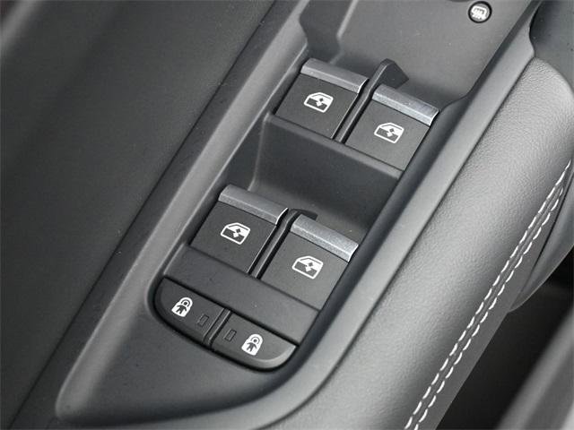 Used 2024 Audi Q5 e Premium Plus w/ Premium Plus Package image 13