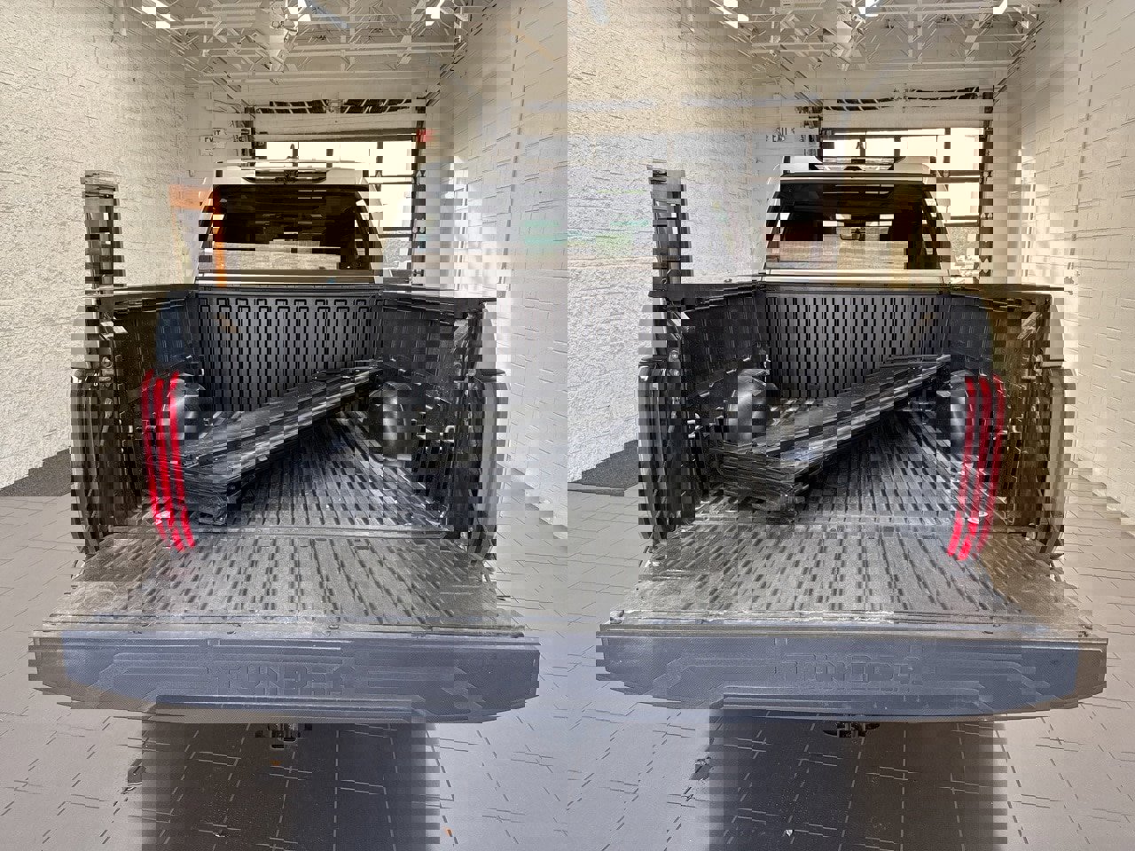 Used 2024 Toyota Tundra Limited image 10