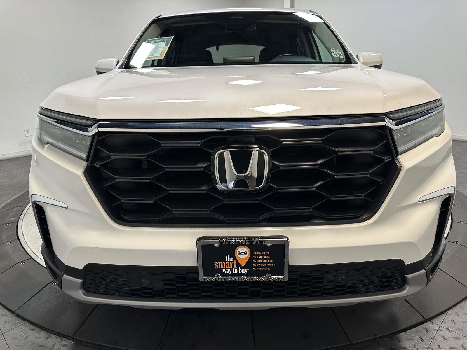 Certified 2024 Honda Pilot EX-L image 5