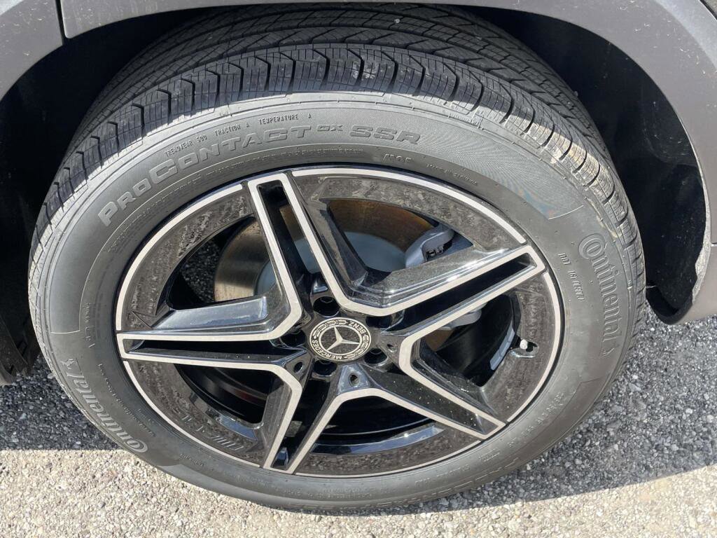 New 2026 Mercedes-Benz GLB 250 4MATIC image 11