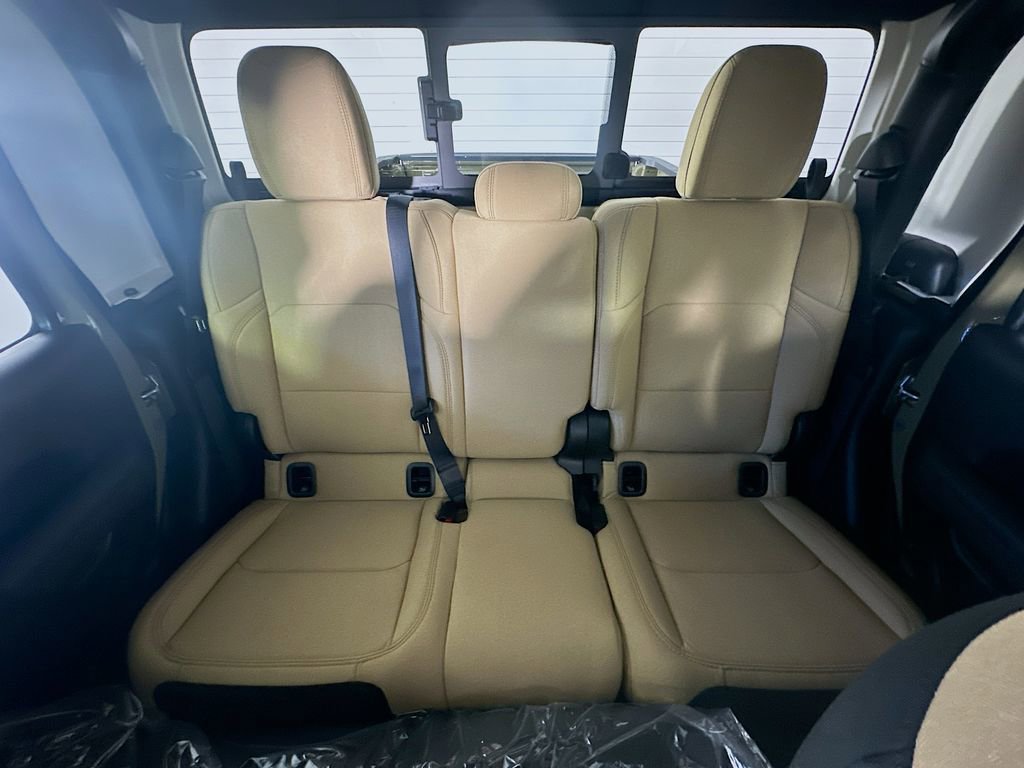 New 2026 Jeep Gladiator Willys image 10