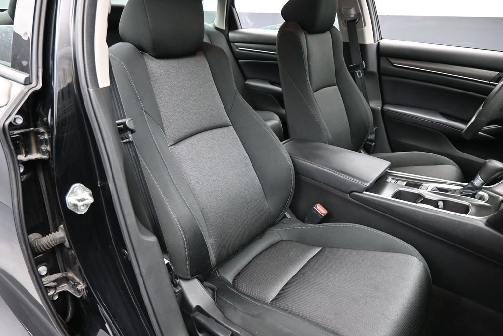 Used 2018 Honda Accord LX image 35