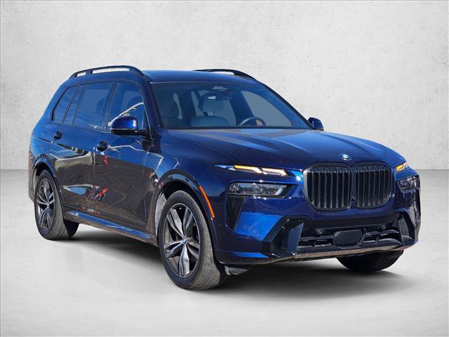 Used 2024 BMW X7 xDrive40i w/ M Sport Package image 3