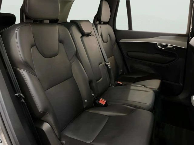 Used 2025 Volvo XC90 B5 Core AWD/4WD image 42