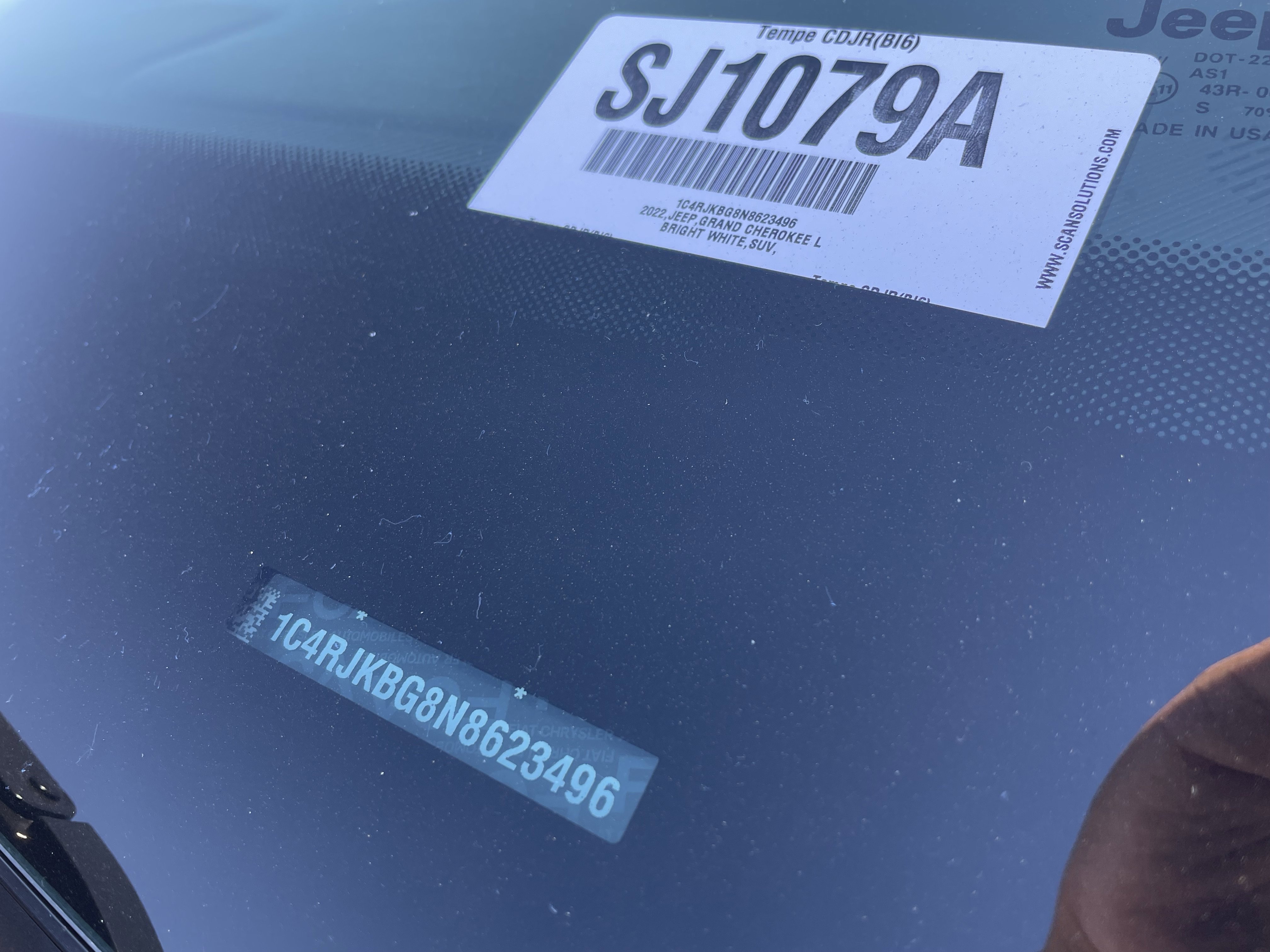 Certified 2022 Jeep Grand Cherokee L Limited w/ Luxury Tech Group II image 33