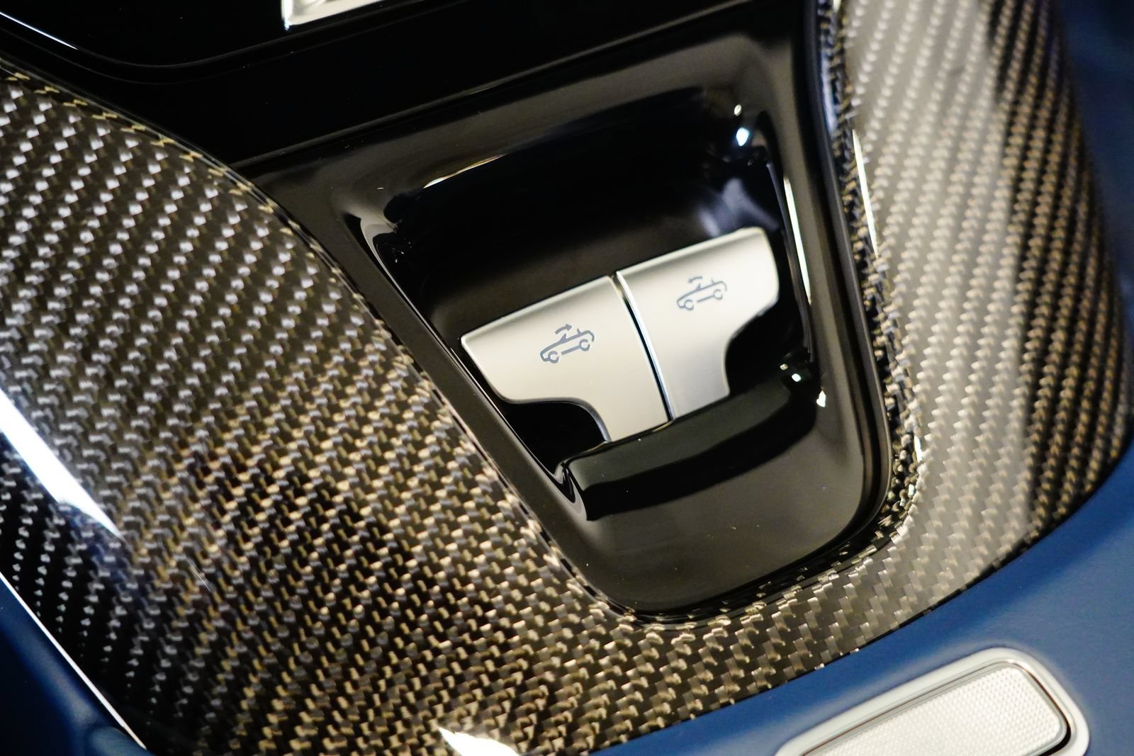 Certified 2026 Mercedes-Benz SL 63 AMG 4MATIC image 31