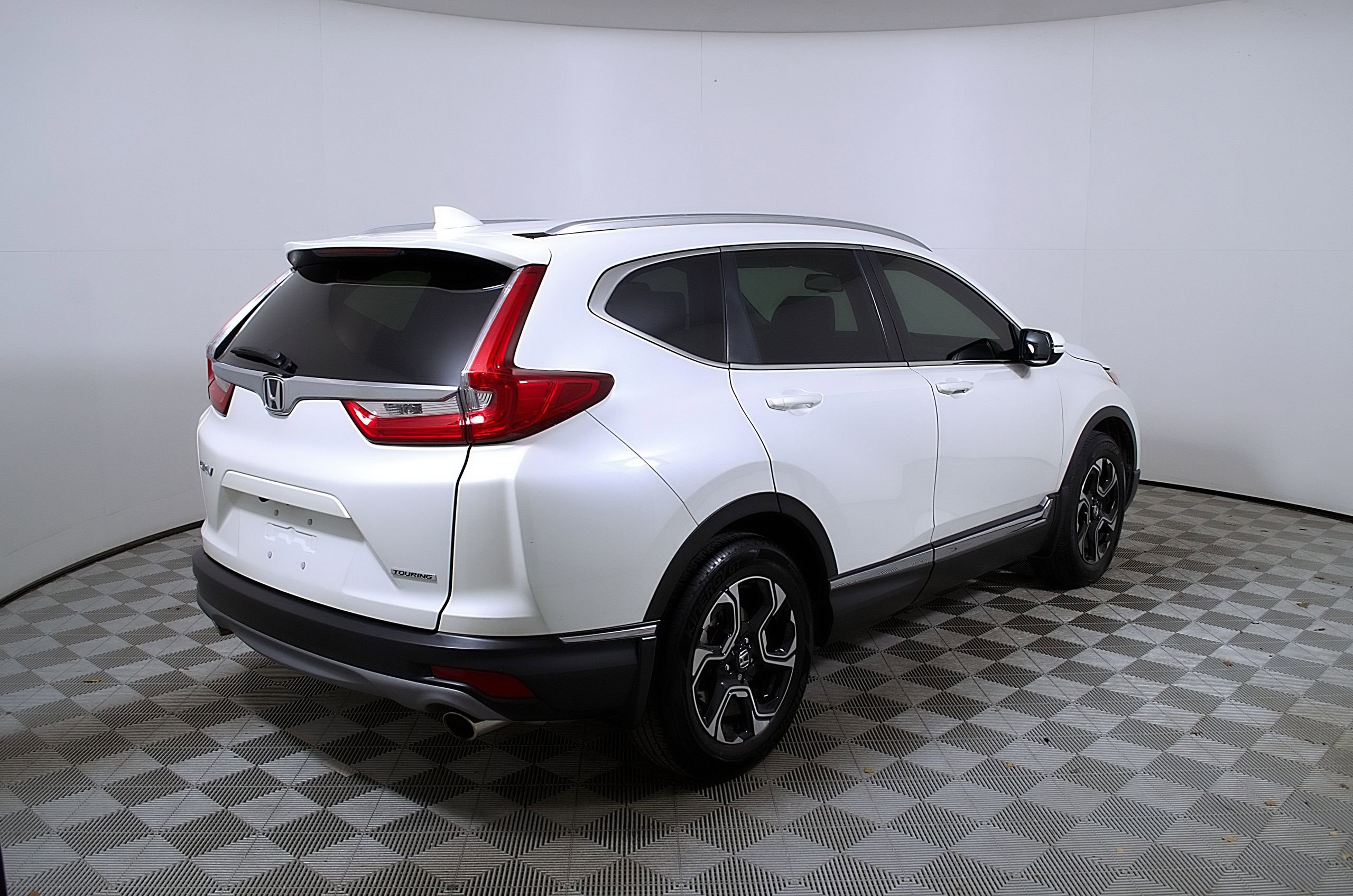Used 2018 Honda CR-V Touring image 7