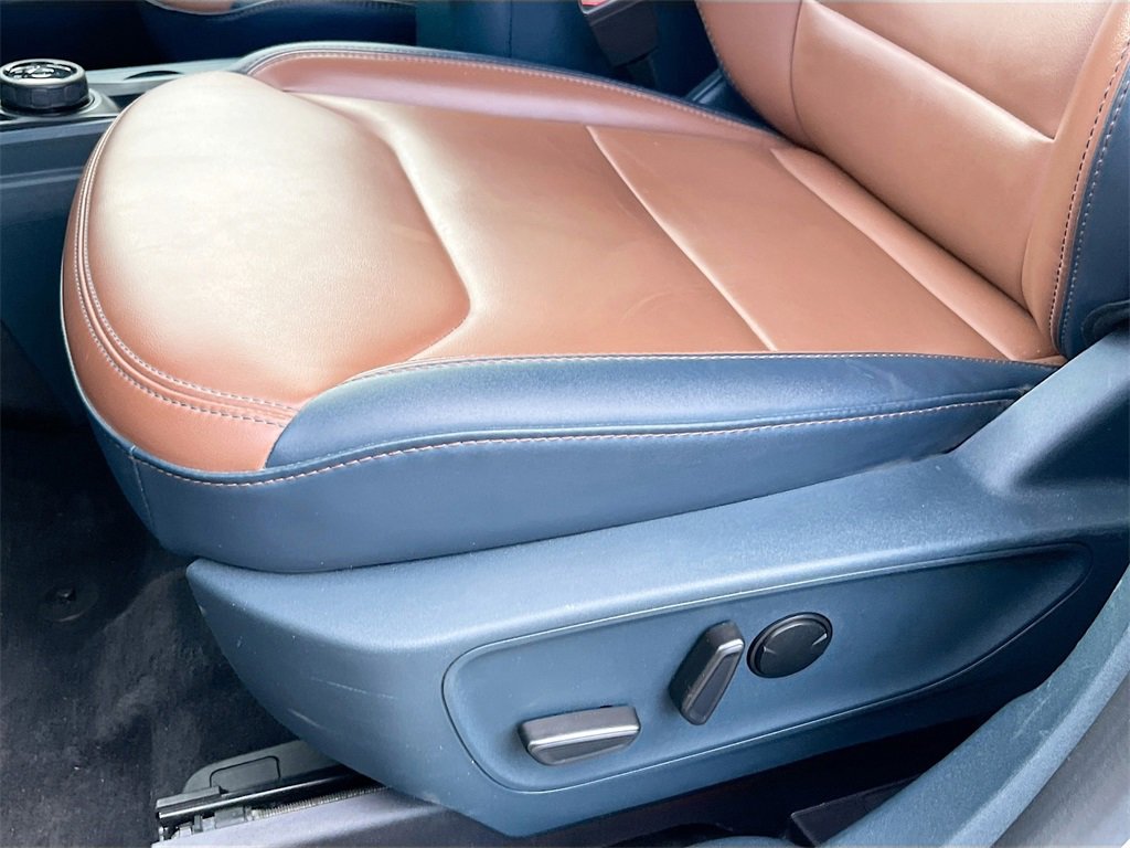 Used 2023 Ford Maverick Lariat w/ Lariat Luxury Package image 20