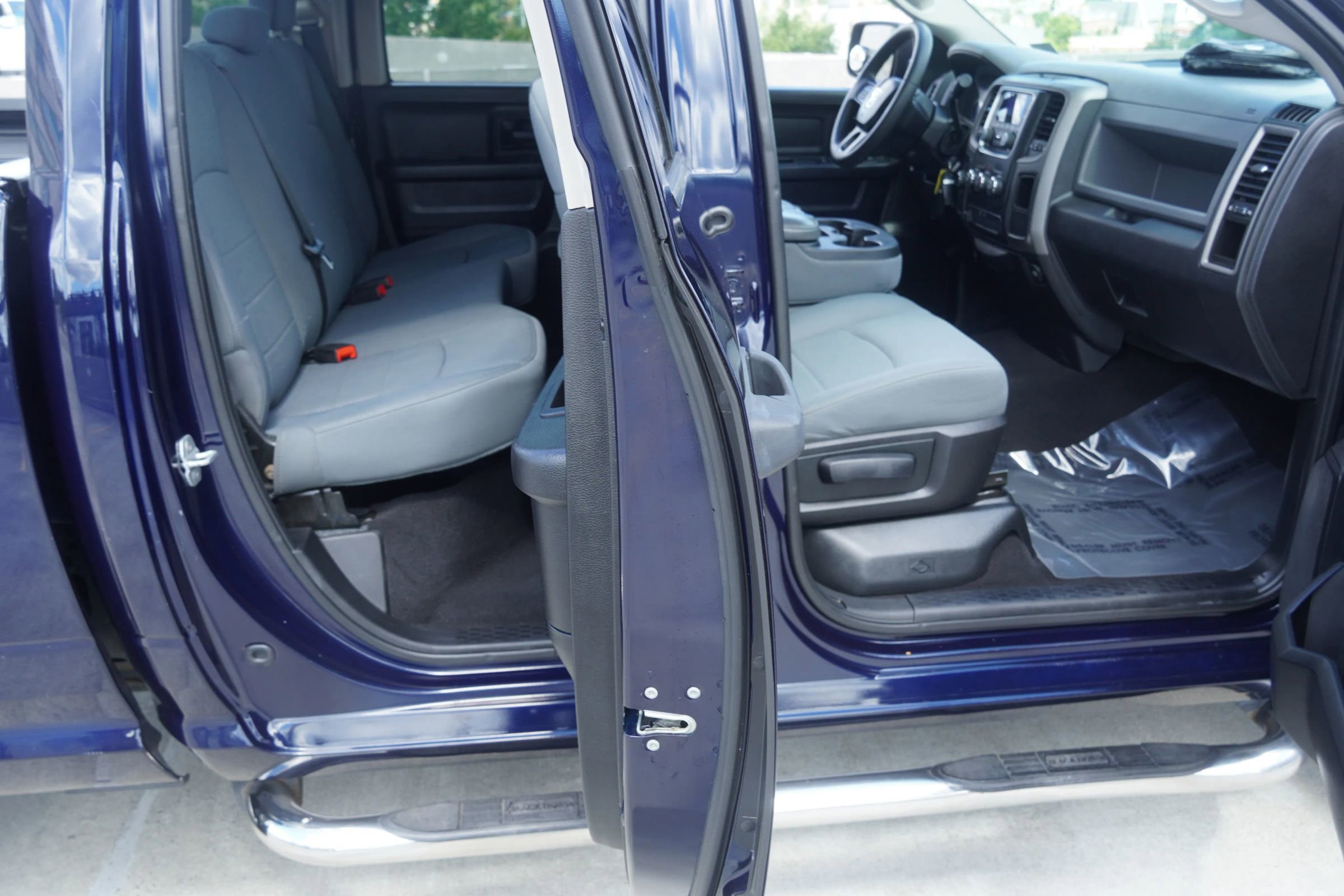 Used 2013 RAM 1500 Express image 7